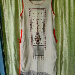 Srishti Off White Orange Kurta