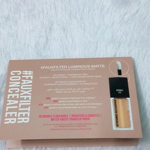 Huda Beauty Concealer