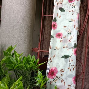 Branded Beautiful Soft Scarf For Women 💚🤍💚🤍