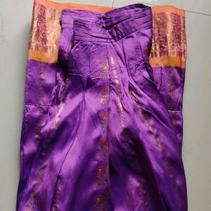 Teenager Purple 💜 💜 pure Silk skirt Dual Tone