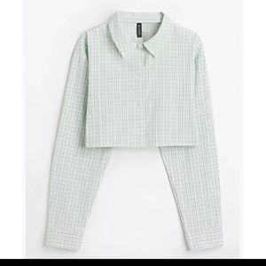 Medium Size Crop Shirt From H&M And