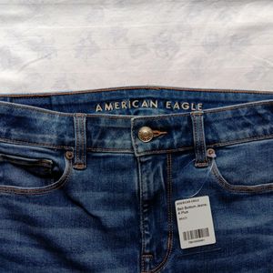 AMERICAN EAGLE Bell Bottom Jeans