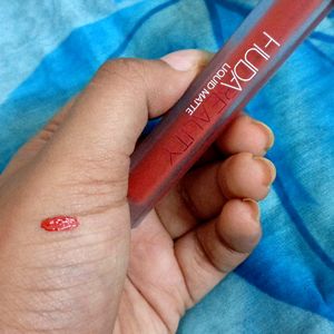 Huda Beauty Liquid Matte