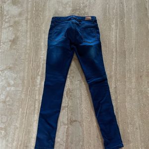 Stretchable Blue Jeans