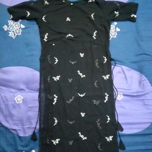 Very Beautiful Black Nayra Cut Kurti