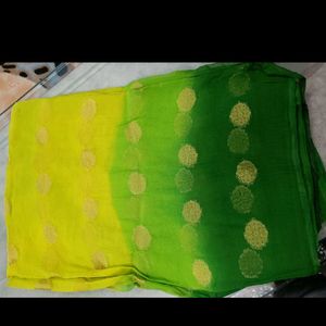 Beautiful Shaded Weaving Saree