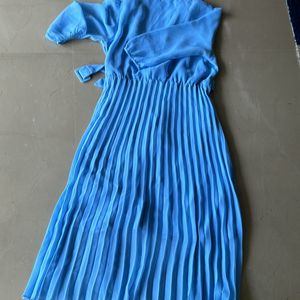 Fixed Price Blue Dress With Elbow Sleeves