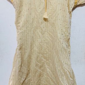 Cream Kurtha