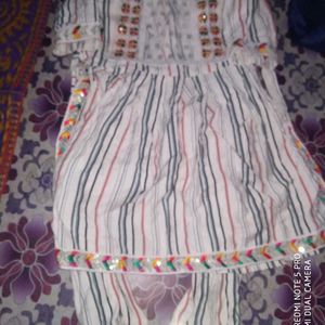 Naira Cut With Pant For Kids