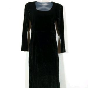 Black Velvett Dress (Women)