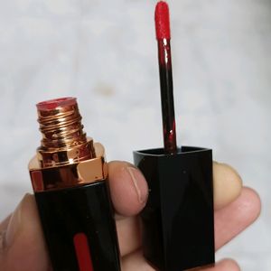 MANISH MALHOTRA MATTE LIQUID LIPSTICK