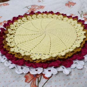 Handmade Fine Quality Crochet Thalposh