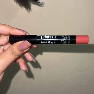 Plum Twist And Go Lipstick In Peach Year