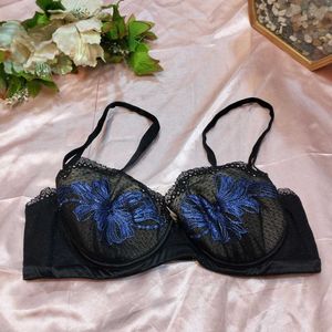 Stylish Padded Bra 💥