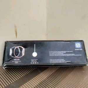 Smart Watch And Free Gift