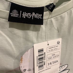 Hogwarts T-shirt Teenage Size 14-16