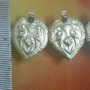 Pure Silver Locket Pack Of 4 , One Ring Free