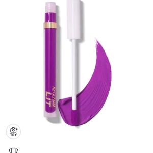 Myglamm Purple Colour Lipstick For Women