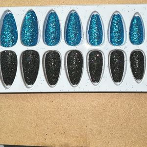 Shimmer Pressed Glitter Artificial Nails