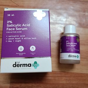 2% Salicylic Acid From The Derma Co