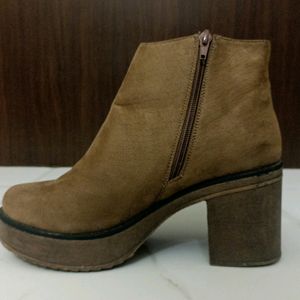 Brown Chunky Heel Platform Boots