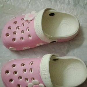 Pink Cross -size 11..6-7 years can wear.