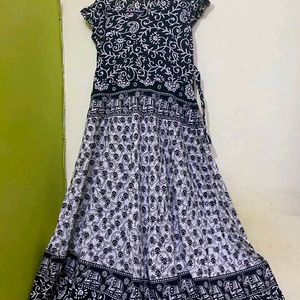 Black Cotton Gown Kurtiprice 500 Rs