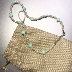 SAGE GREEN HEARTS BEADED NECKLACE. PACK OF 1