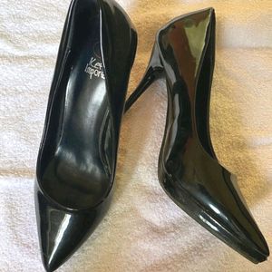 Kins Glossy Black Pencil Heels Pumps