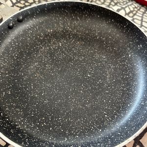 Prestige Non Stick Induction Based Without Handle