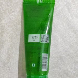 Wow Skin Science Aloe Vera Hydrating Face Wash