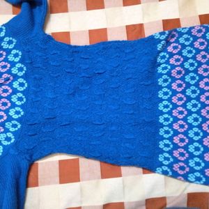 long woolen top