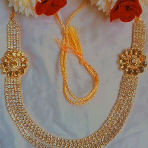 Golden Colour Necklace For Women Beautiful Design