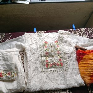 Beautiful Kurti Set New Like Condition