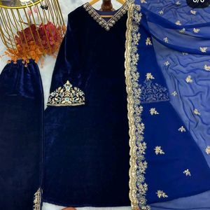 Pakistani Pure Velvet Kurta Set