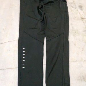 Selling - Gym Tights