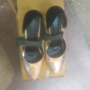 Golden Heel Wedges