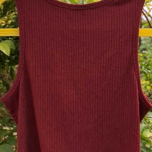 Cute Ribbed Maroon Sleeveless Crop Top