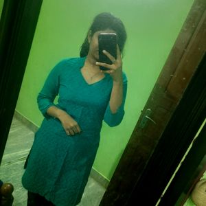 Green Kurthi