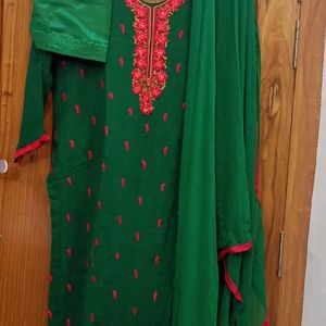 Pakistani Kurta Set