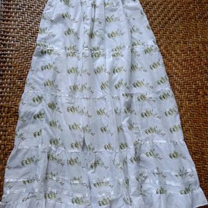 Women Long Skirt (S/Xs)