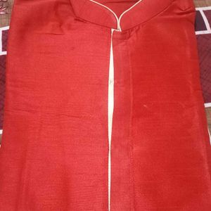 Red Kurta