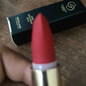 Giordani Gold Iconic Matte Lipstick SPF 15