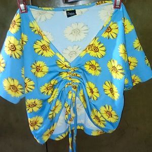 A Pretty Sunflower Crop Top