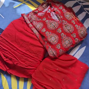 Kurta Set With Dupatta