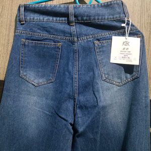 Front Pocket Women Jeans