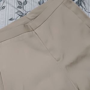 Khaki straight Fit pant For Women