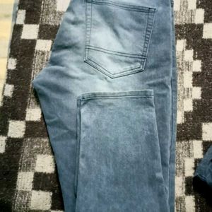 Highlander brnd jeans grey colour 36size