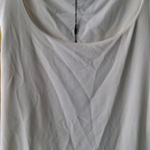 ZARA WHITE TANK TOP