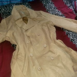 Beige Overcoat / Trenchcoat